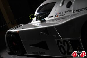 Clin d'œil de Jean-Louis Schlesser...