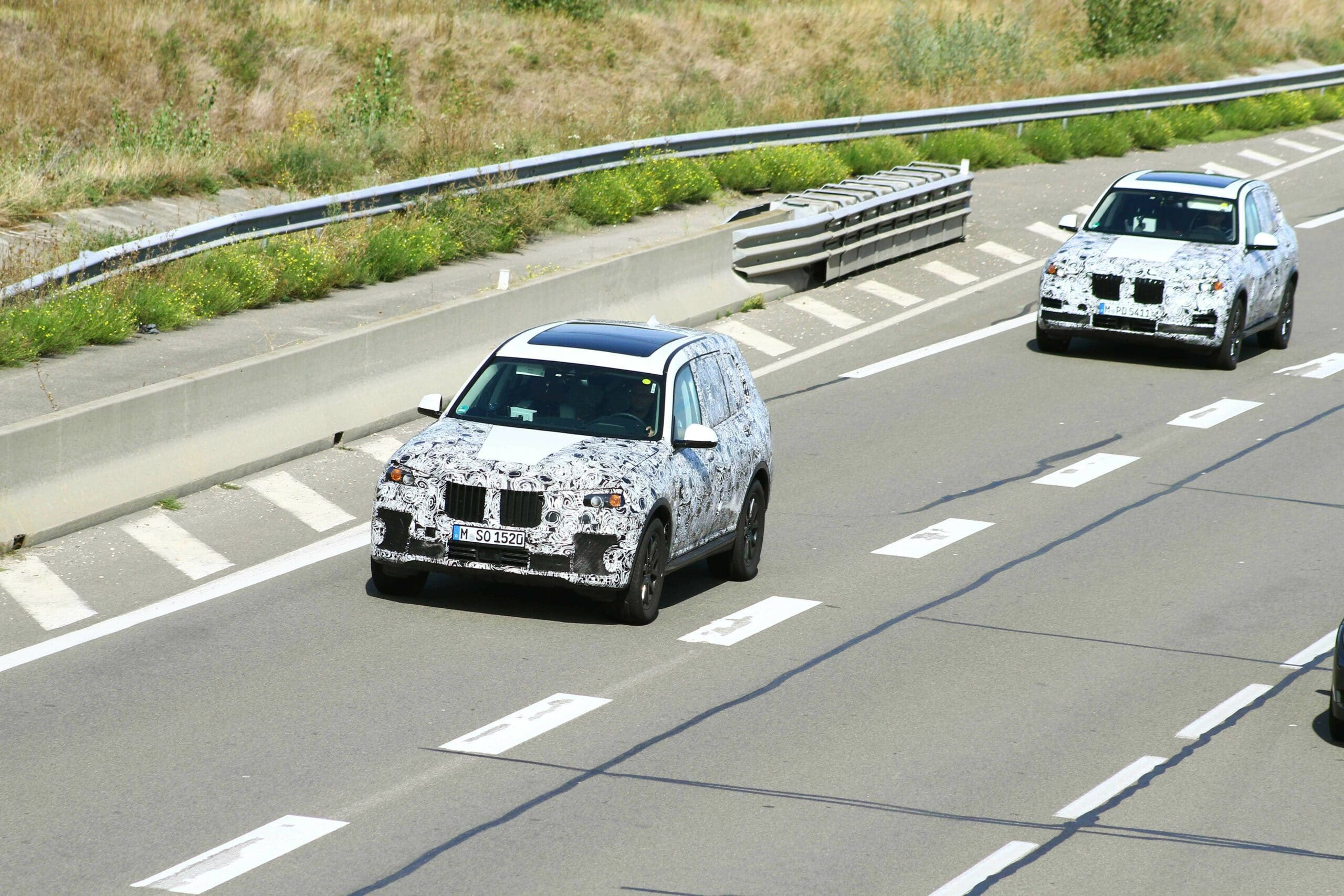 BMW X5 BMW X7 SPY SHOT