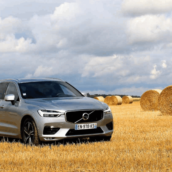 Volvo XC60 D4 AWD 190 R Design