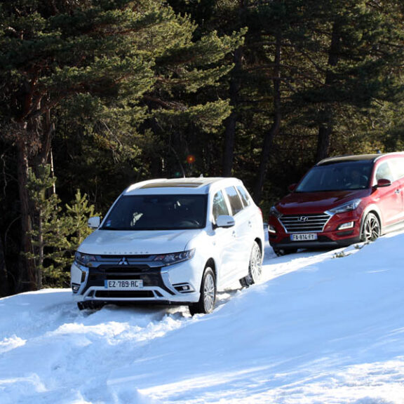 Hyundai Tucson 48 V et Mitsubishi Outlander PHEV