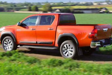 Toyota Hilux Invincible