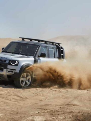 Land Rover Defender 2020