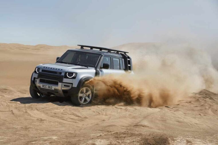 Land Rover Defender 2020