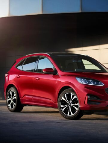 Nouveau Ford Kuga : le SUV intelligent, connecté et hybride