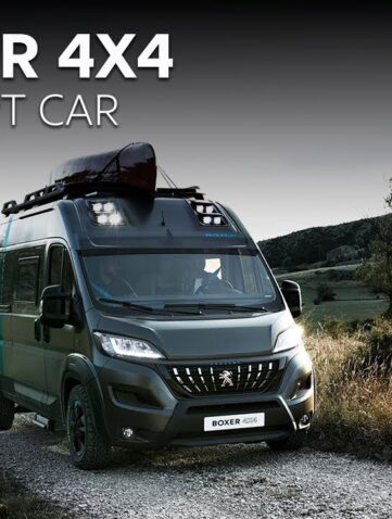 Peugeot transforme son utilitaire Boxer en un camping-car baroudeur Peugeot dévoile au salon du véhicule de loisirs du Bourget (93) qui aura lieu du 28 septembre au 6 octobre 2019, le Boxer 4x4 concept. Le grand fourgon de la gamme utilitaire Peugeot se transforme en un camping-car baroudeur. C’est le spécialiste français Dangel qui fournit la transmission intégrale au Peugeot Boxer. La garde au sol est majorée de 30 mm à l’avant et de 50 mm à l’arrière, l’engin est chaussé de pneumatiques spécifiques pour la pratique du tout-terrain, fournis par le manufacturier BF Goodrich . Un accastillage façon SUV habille la carrosserie (bas de caisse, bas de bouclier et arches de roues rapportées). Pour marquer les esprits, une peinture spéciale avec une déco graphique, raccord avec celle du canoë sur le toit, finalise l’ensemble. Sur l’avant du pavillon, huit feux à LED font partie intégrante de la signature lumineuse. A bord, le Peugeot Boxer 4x4 concept a été conçu pour accueillir trois passagers. L’espace d’une surface de 10 m2 comprend une salle de bain, un coin repas et deux couchettes. C’est le Peugeot Boxer en configuration L3 (5,99 m de long) H2 (2,52 m de haut) qui sert de base à ce camping-car.