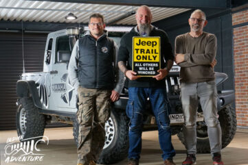 team-indian-adventure-club-4X4-jeep