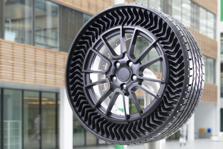 Michelin Uptis le pneu increvable