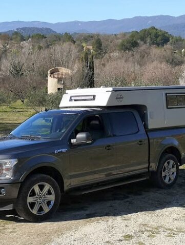 Evasio Camper Cellules pour Dodge Ram et Ford F-150
