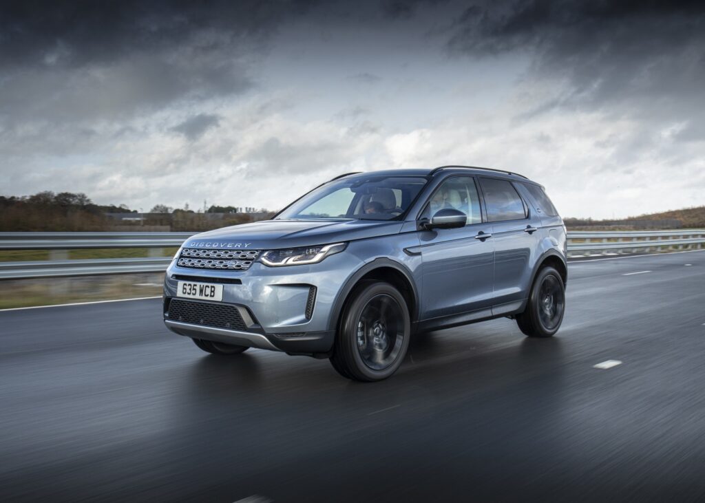 Land Rover Evoque et Discovery hybrides sont là !