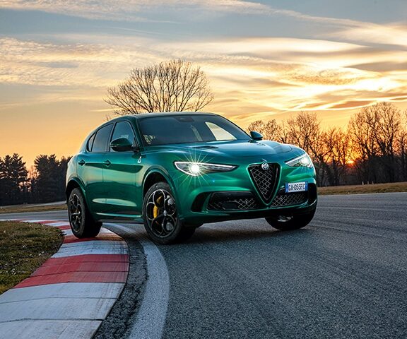 Alfa Romeo Nouveau SUV Stelvio version “Quadrifoglio“