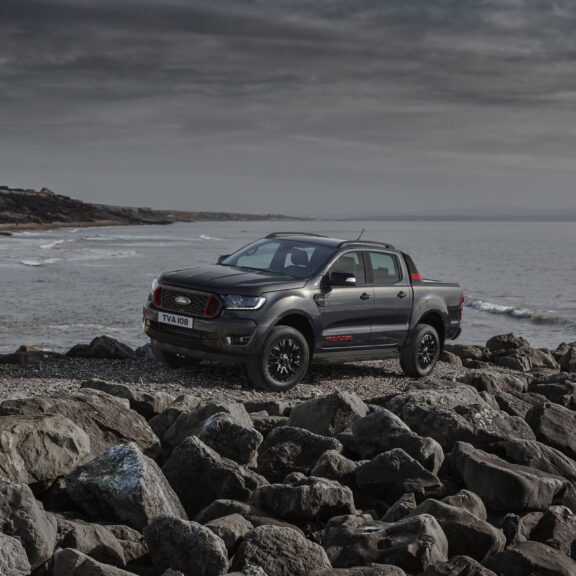 Ford Ranger série Black Thunder