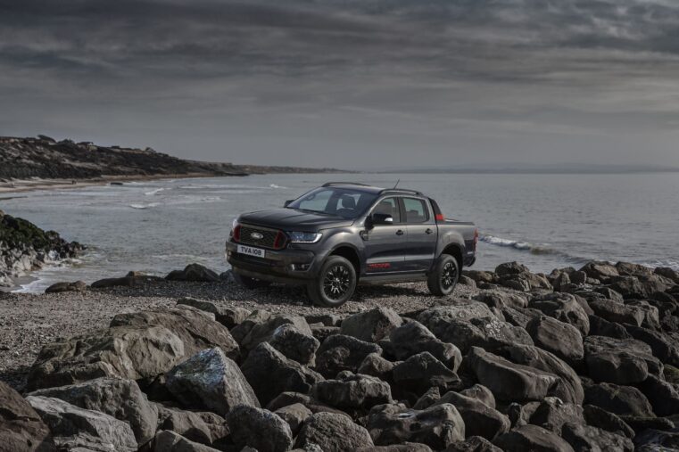 Ford Ranger série Black Thunder