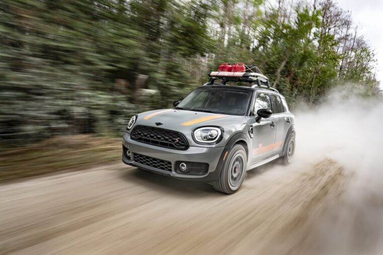 Mini Une Countryman by X-Raid