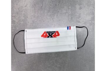 Les masques de protection en tissu logotés à l’effigie de nos magazines sont en vente sur notre boutique.