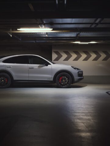 Porsche Retour du V8 Le V8 fait son retour sur les nouveaux modèles Cayenne GTS