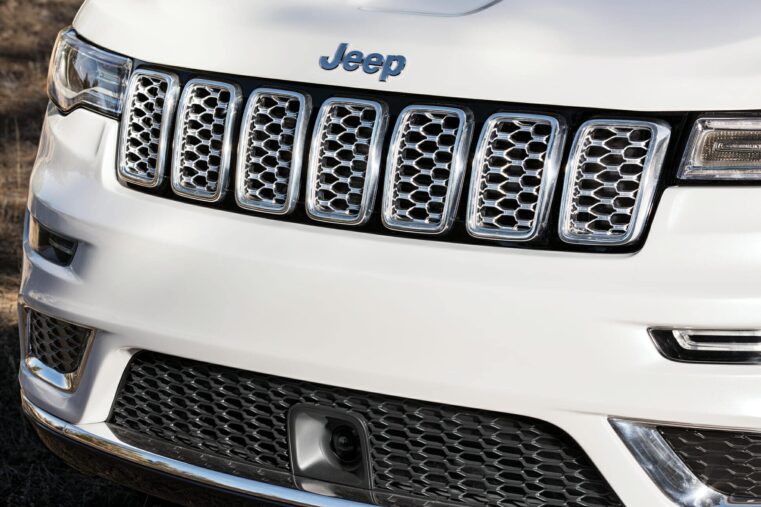 Le Grand Cherokee est certainement avec la Wrangler le second pilier de la gamme Jeep.