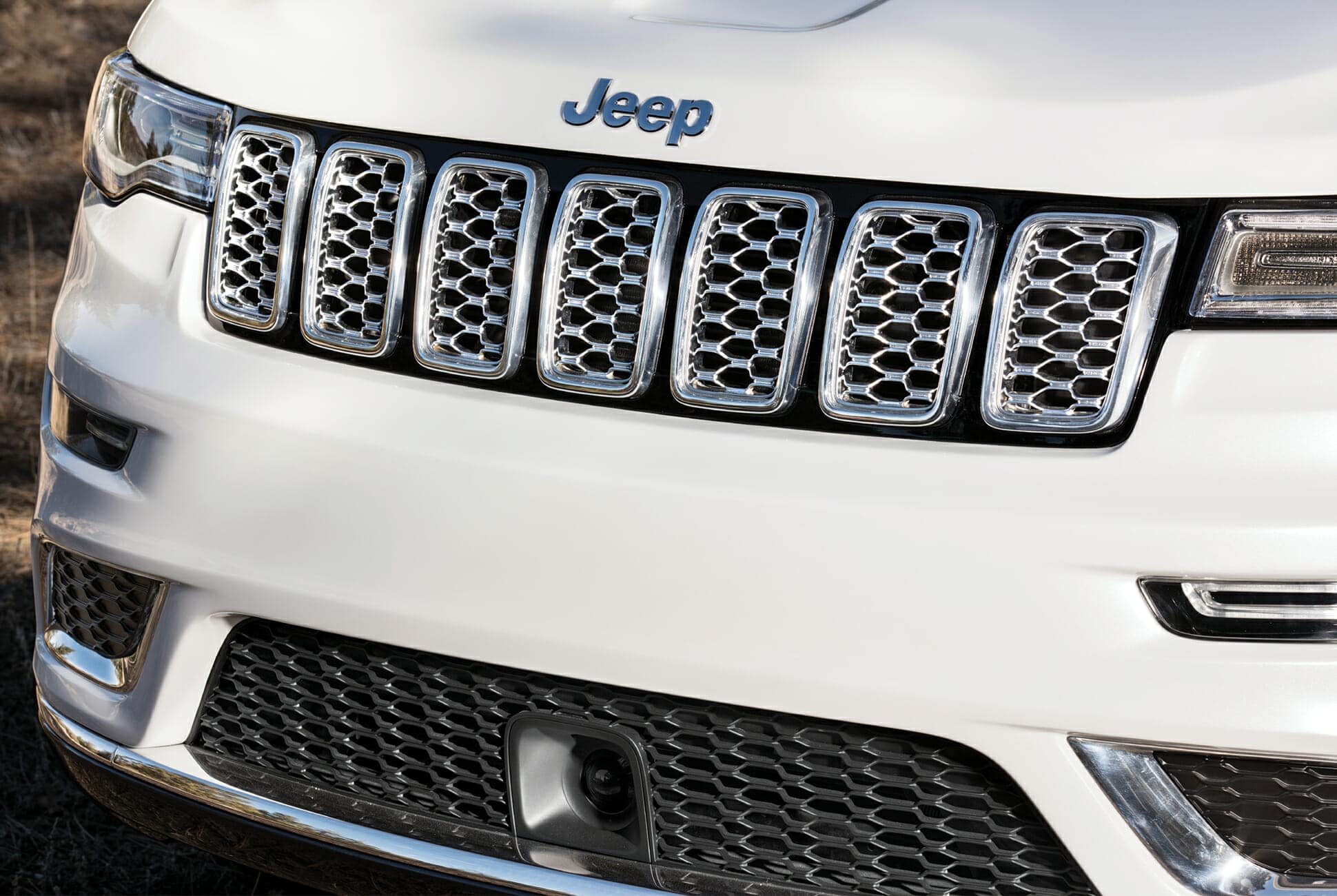 Le Grand Cherokee est certainement avec la Wrangler le second pilier de la gamme Jeep.