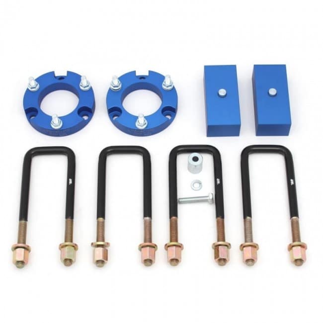 propose en ce moment des kits de cales Réhausse en +32mm avant et + 50mm arrière pour les Isuzu D-Max,Toyota Hi-lux, Nissan D-40 , Ford Ranger, Mitsubishi L200