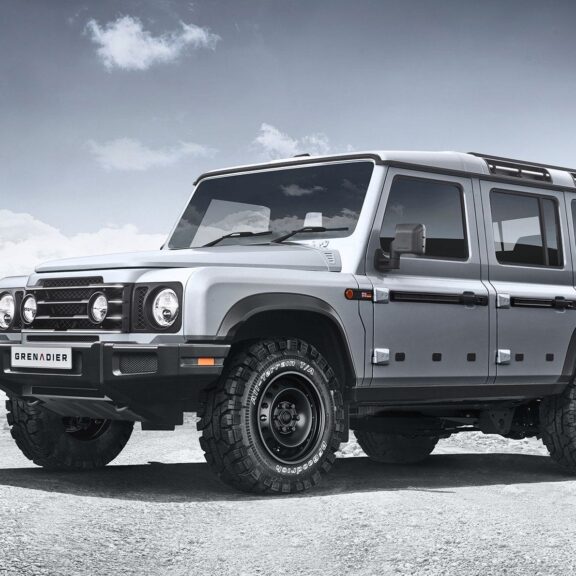 Jim Radcliffe a bien été au bout de son idée de créer un nouveau 4×4 simple et rustique. Le Grenadier