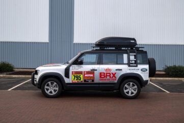 Land Rover Le Defender sur le Dakar 2021