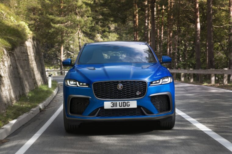 Jaguar F-Pace SVR Plus beau, plus performant