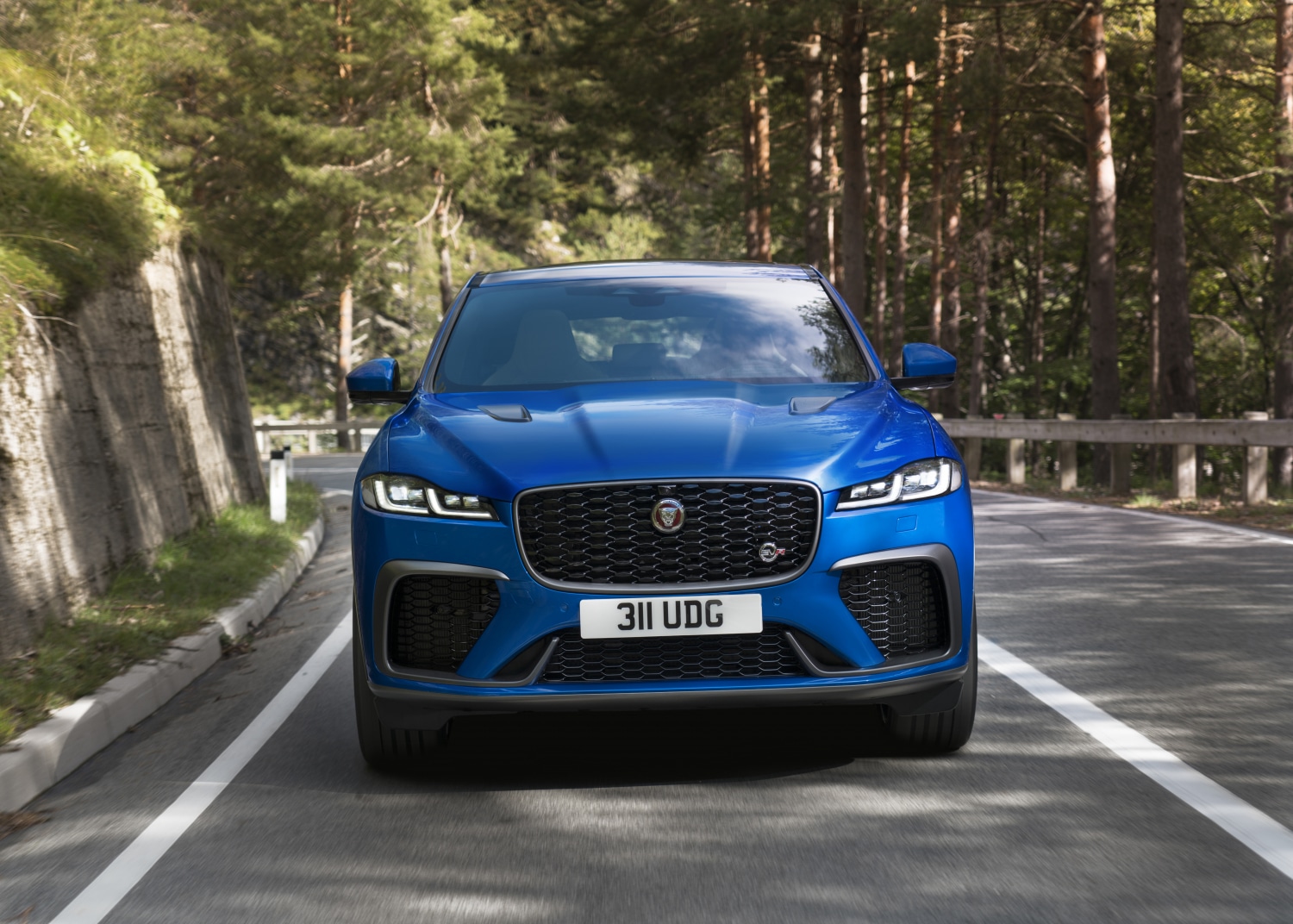 Jaguar F-Pace SVR Plus beau, plus performant