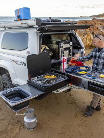 ARB Tiroirs de cuisine tout terrain Kitchen aid pour 4x4... Avant-première!