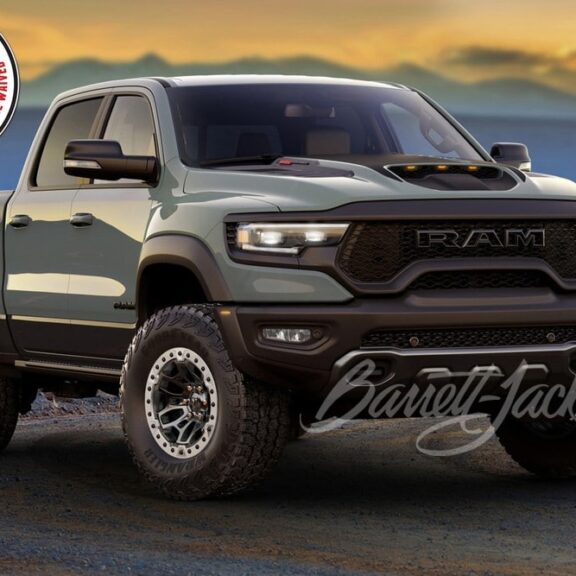 Dodge le RAM 1 500 TRX n°1 aux enchères L’Amérique solidaire pour 702 ch