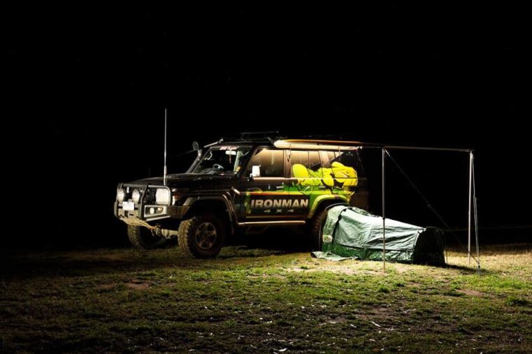 Ironman 4x4 des auvents à Leds Pour des bivouacs lumineux