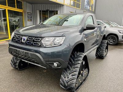 Balleydier 4x4 Un Duster à chenilles Kit spécial neige pour le Dacia version Pick up