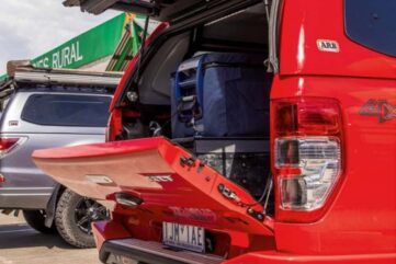Equip’Raid des vérins pour vos hayons Tailgate Assist ? Pratique !