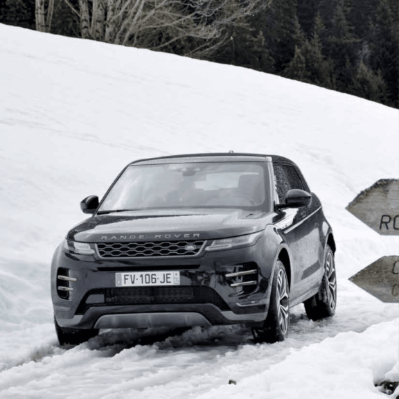 Range Rover Evoque P300e