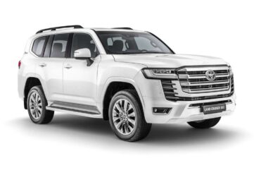 Toyota Land Cruiser Le J300 2021