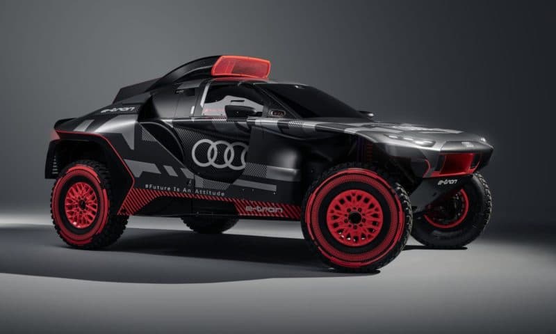 Audi Dakar 2022 électrique Peterhansel Sainz et Ekström passe à l’électrique