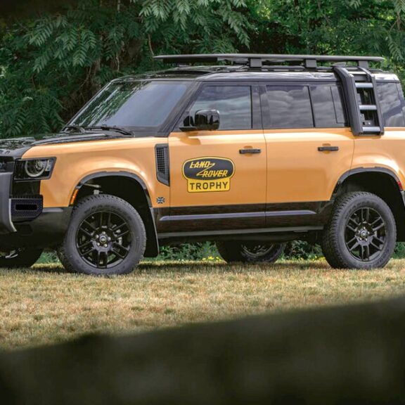 Land Rover Defender 110 Trophy Edition 2022 USA only !