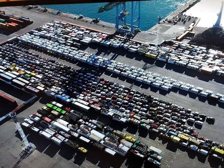 DAKAR 2022 8000 km 1 100 véhicules en transit