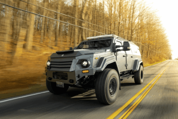 Ford F-450 Apocalypse L’anti Zombie aux enchères!