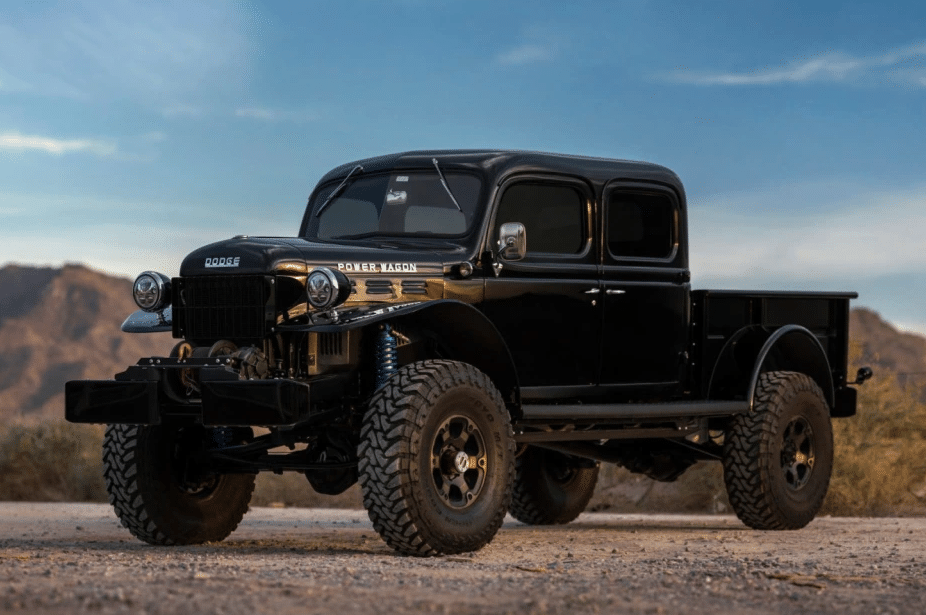 Desert Power Wagon 1949 aux enchères 400 000 $ au soleil !