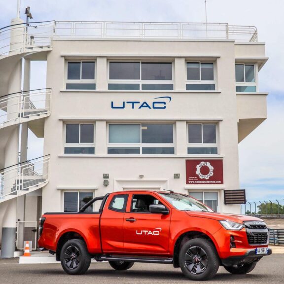 Isuzu D-Max à l’UTAC Le Pick up, nouveau partenaire utile