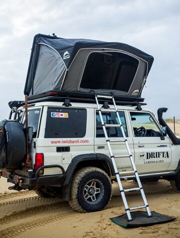 Jack la tente...De toit Pour une bonne nuit...Là-haut !