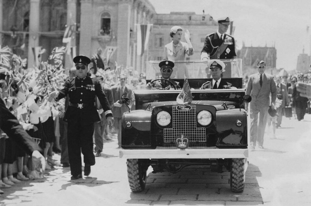 Land Rover fête sa reine Jubilé de Platine de la Reine d’Angleterre
