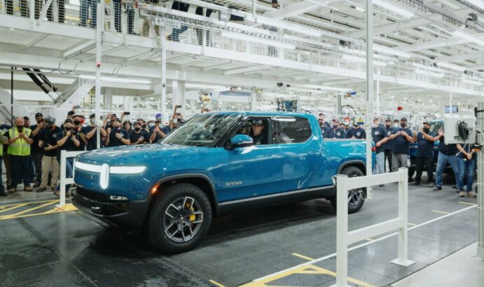 Rivian en devers ! Chute de l’action, Ford plombé ? 