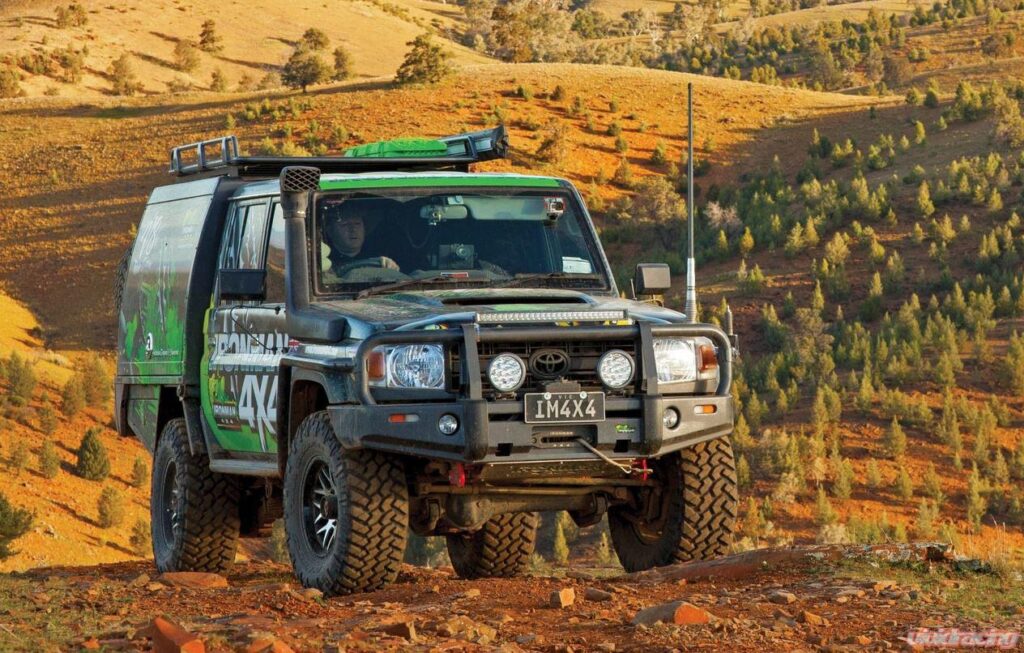 Ironman 4x4 douche et ventilateur Bivouac au frais !