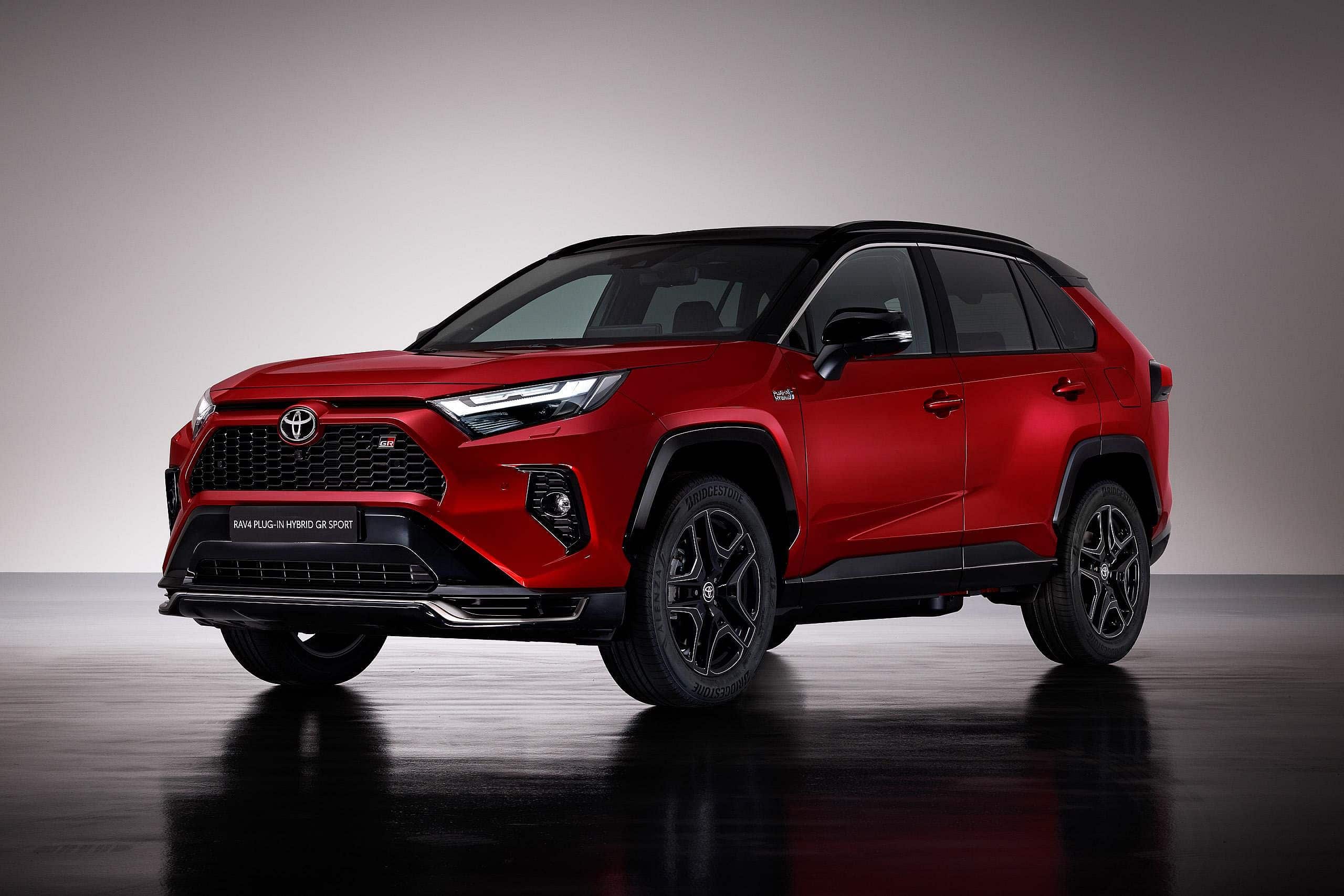 Toyota RAV4 GR Sport Le nouveau Toy qui va faire GRRRRRR ! en 2023