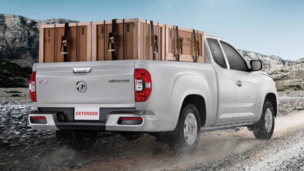 MG lance son Pick-up
Du Cabriolet Chic Anglais au Pick Up