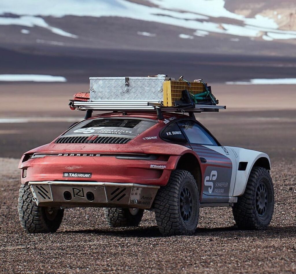 Une Porsche à 6 000 m
Une 911 très spéciale à l’assaut du plus haut volcan du monde
