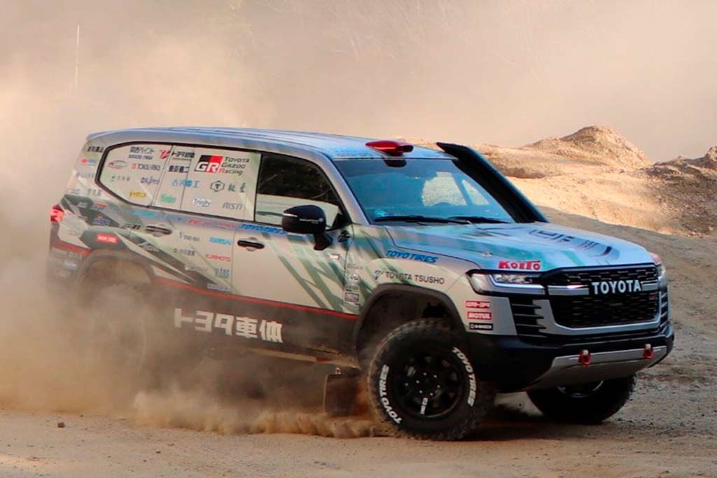 Toyota T2 Dakar 2023
Baptême du feu « Dakar » pour le Land Cruiser J300 Auto body