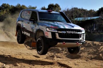 Toyota Dakar 2023 Baptême du feu « Dakar » pour le Land Cruiser J300 Auto body