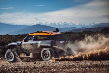 X-raid Mini T1+ La MINI John Cooper Works Rally + roule au HVO