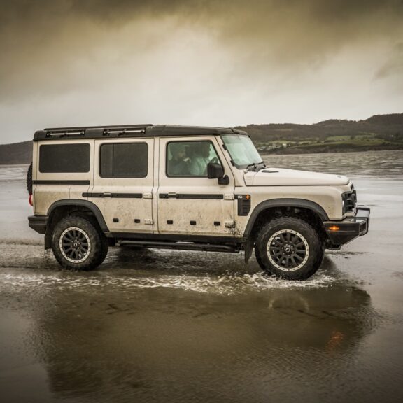 Ineos Grenadier Premier essai